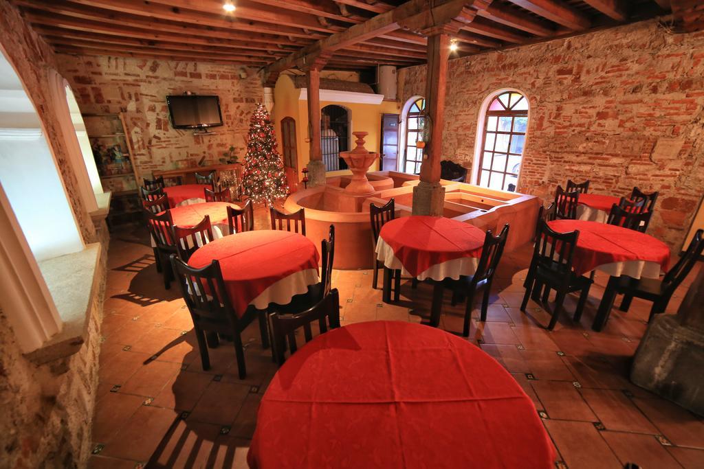 Hotel Casa De Las Fuentes Антигуа-Гватемала Экстерьер фото