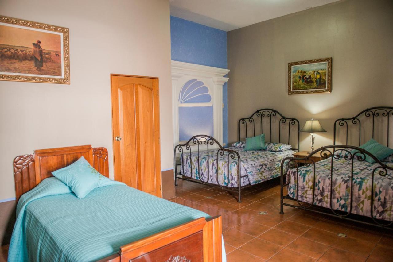 Hotel Casa De Las Fuentes Антигуа-Гватемала Экстерьер фото