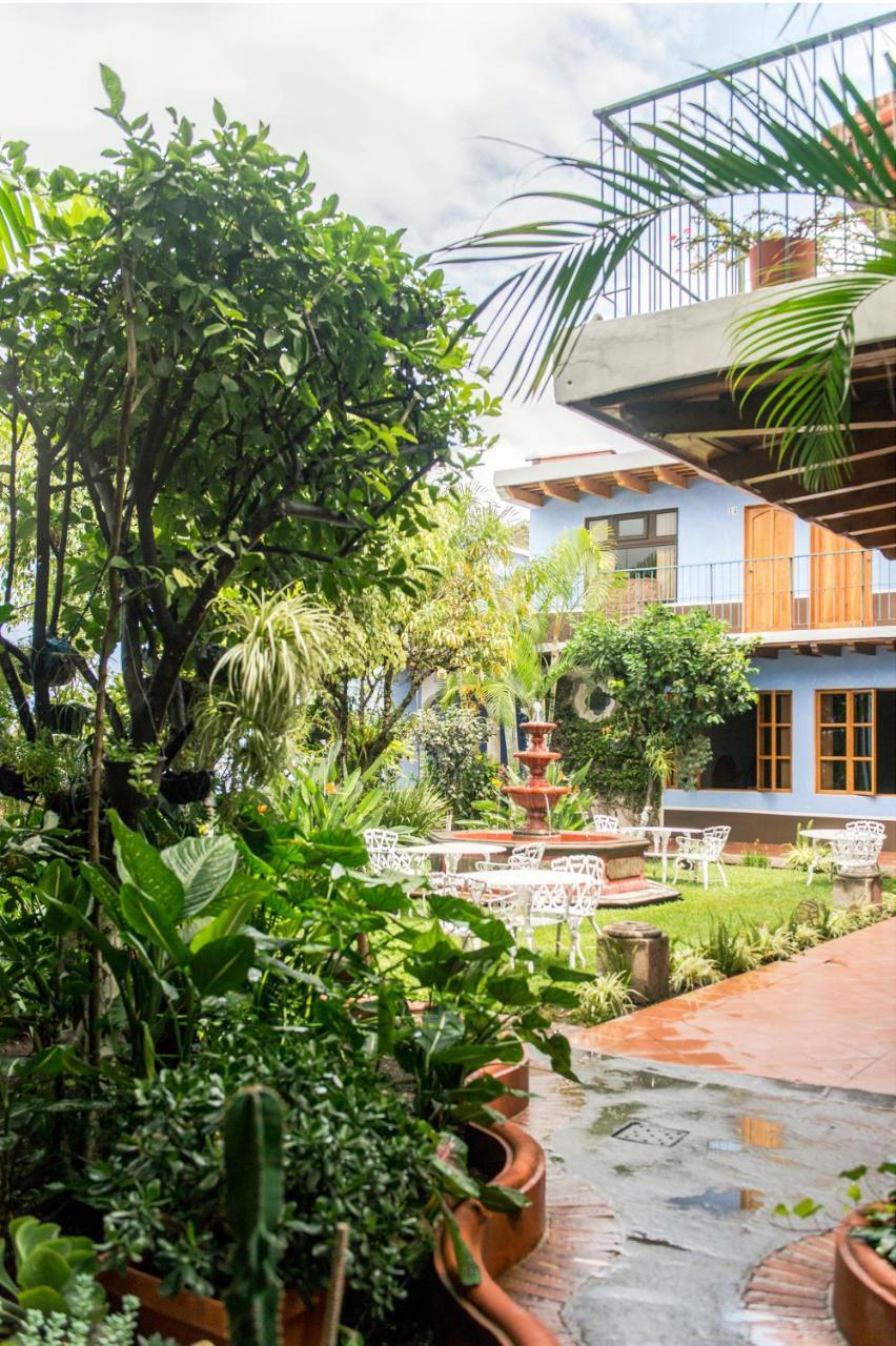 Hotel Casa De Las Fuentes Антигуа-Гватемала Экстерьер фото