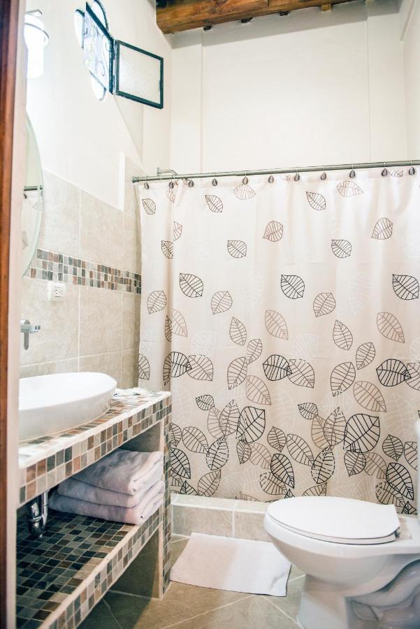 Hotel Casa De Las Fuentes Антигуа-Гватемала Экстерьер фото